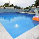 Dino With Heated Pool * 오미살즈