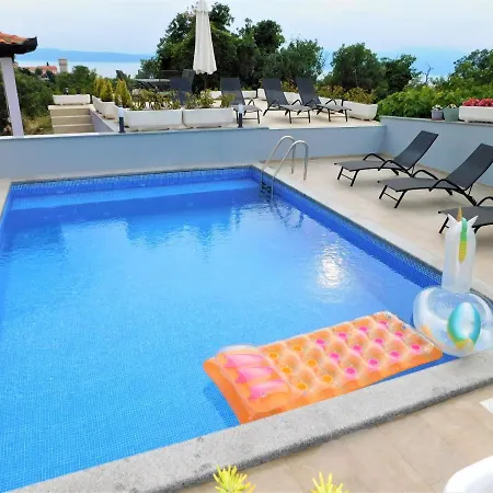 Dino With Heated Pool